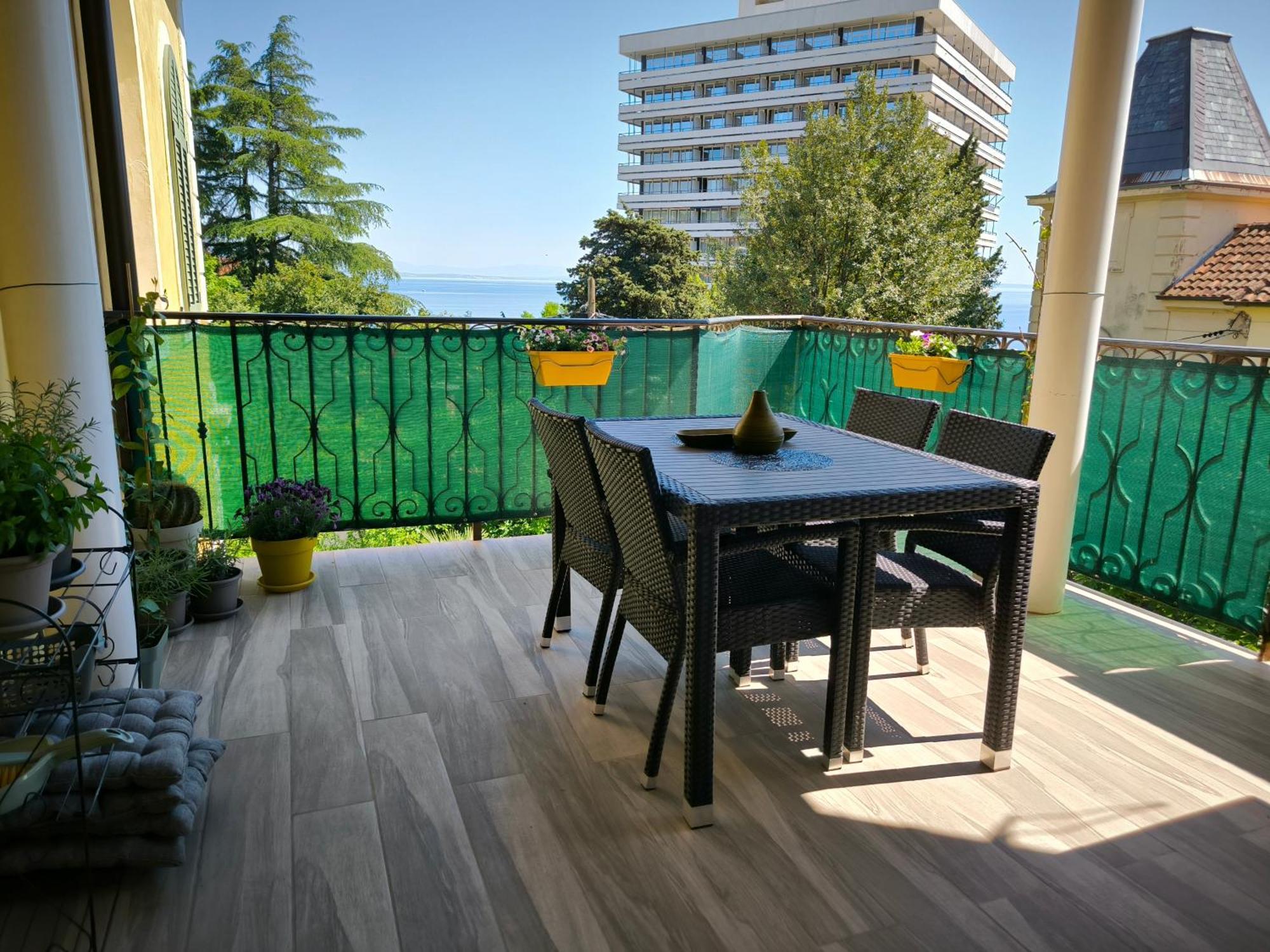 Apartment Matea Опатия Экстерьер фото